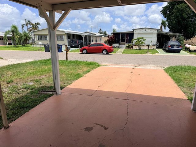 208 50TH AVENUE DRIVE E, Bradenton, FL 34203