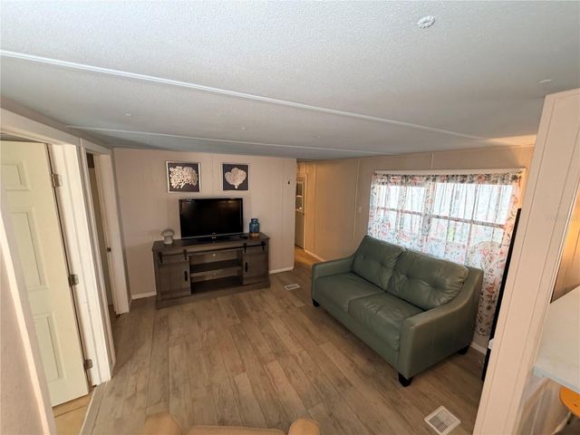 208 50TH AVENUE DRIVE E, Bradenton, FL 34203