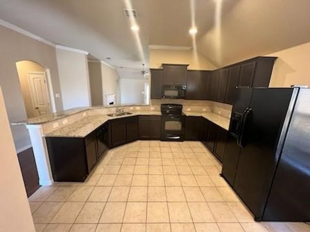 5908 Valley Haven Way, Fort Worth, TX 76244