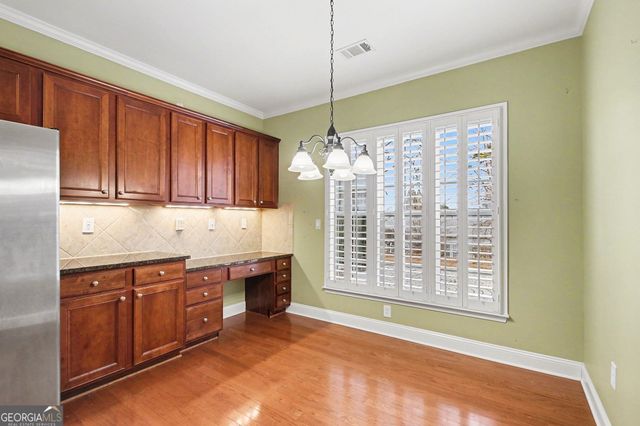 5911 Chimney Rock Drive, Hoschton, GA 30548