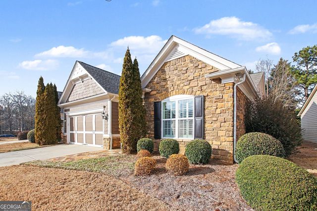 5911 Chimney Rock Drive, Hoschton, GA 30548