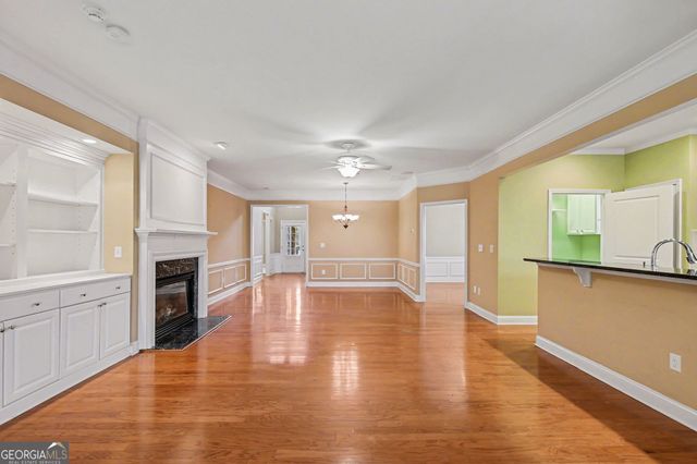 5911 Chimney Rock Drive, Hoschton, GA 30548