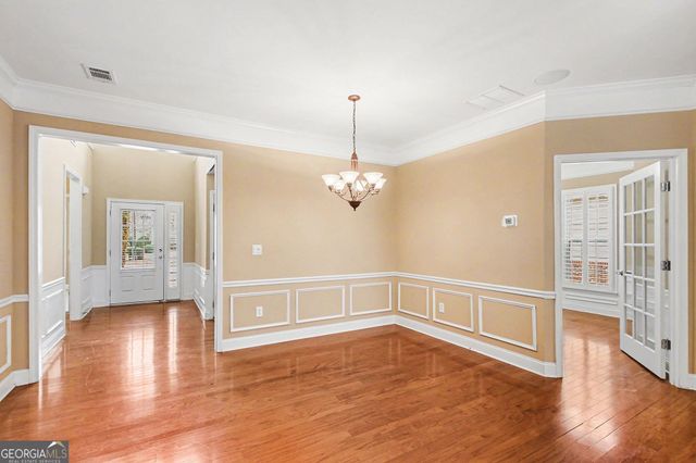 5911 Chimney Rock Drive, Hoschton, GA 30548