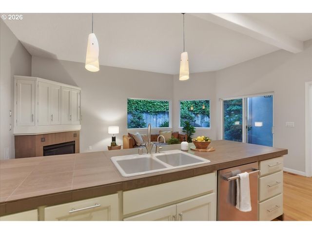 9623 Ne OAK VIEW Dr, Vancouver, WA 98662