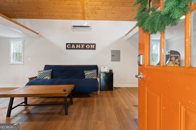 243 Bluegill Road, Eatonton, GA 31024