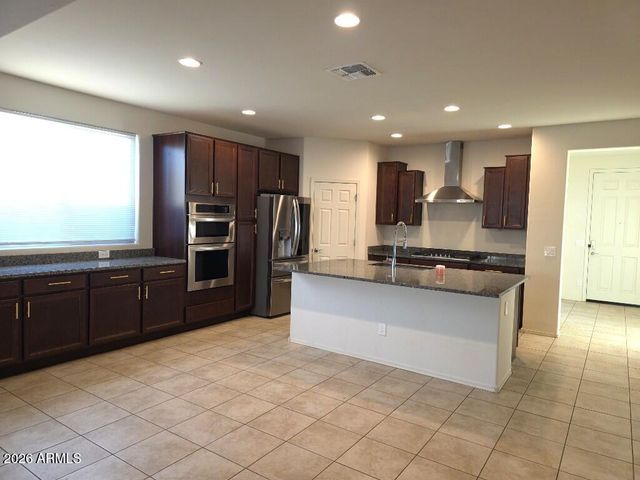 16416 W COTTONTAIL Lane, Surprise, AZ 85387