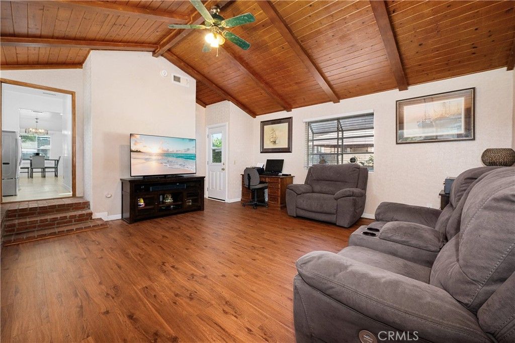 Image 17 of property listing at 11702 Rockwall, Lakewood, CA 90715