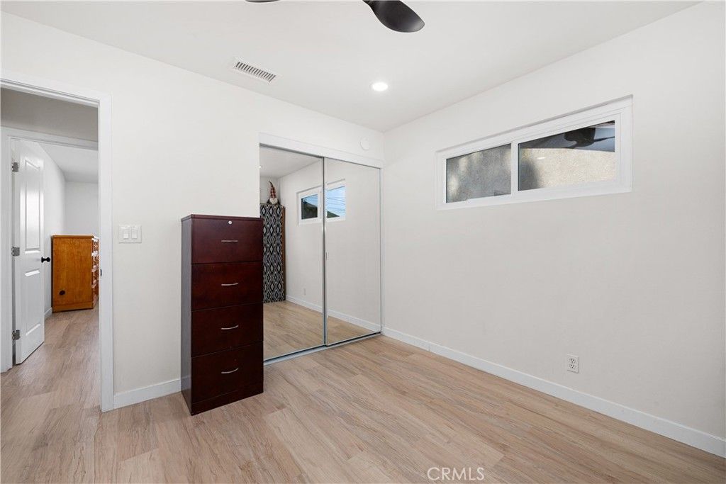 Image 28 of property listing at 11702 Rockwall, Lakewood, CA 90715