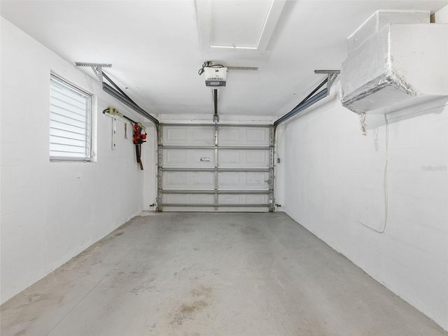 5032 PICTURE AVENUE, Holiday, FL 34690