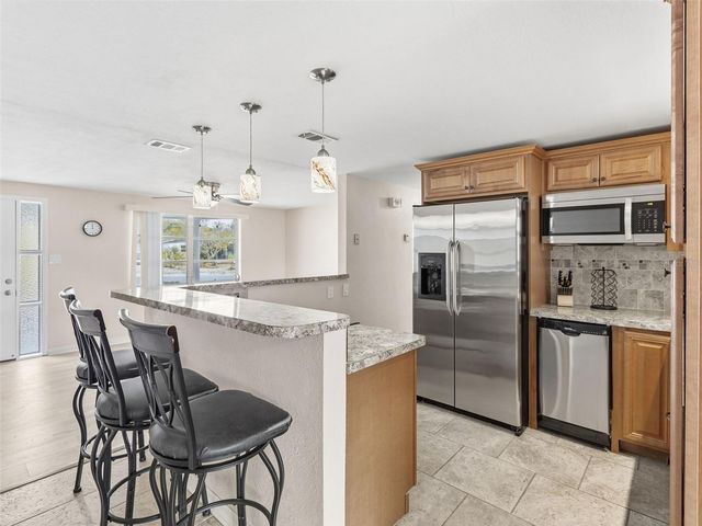 5032 PICTURE AVENUE, Holiday, FL 34690