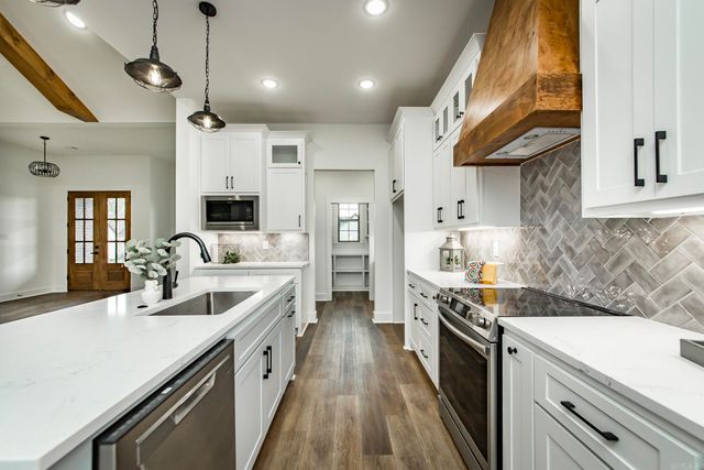 19 Denali Drive, Cabot, AR 72023