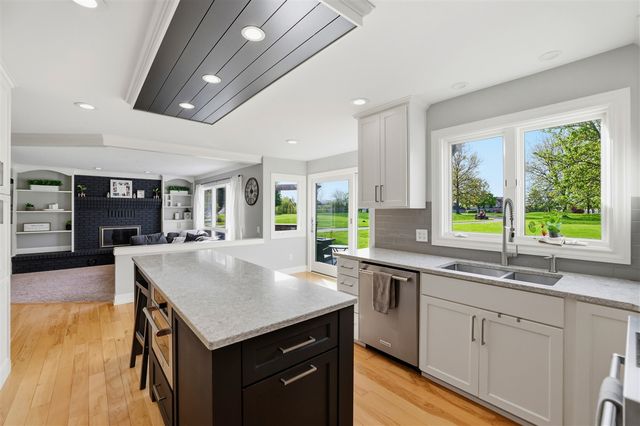7355 Old Lantern Drive, Caledonia, MI 49316