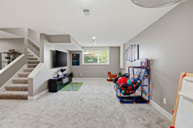7355 Old Lantern Drive, Caledonia, MI 49316