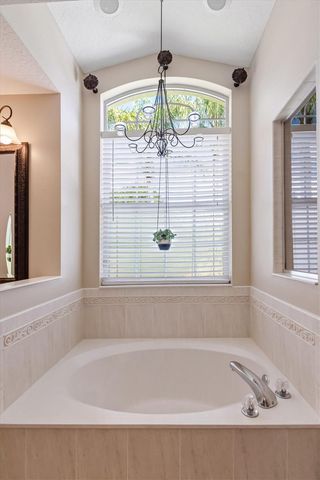 48 BARRING PLACE, Palm Coast, FL 32137