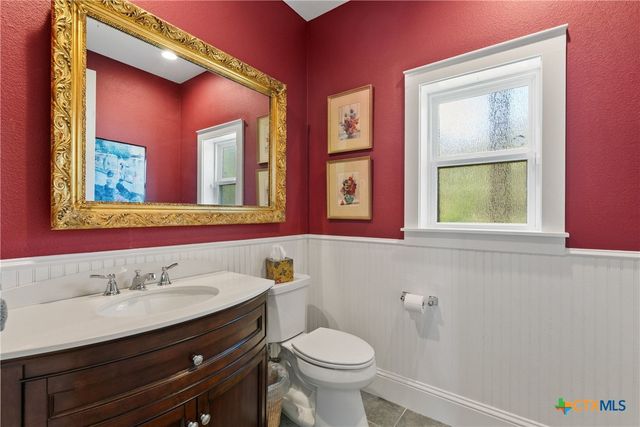 129 Riedel Lane, Canyon Lake, TX 78133