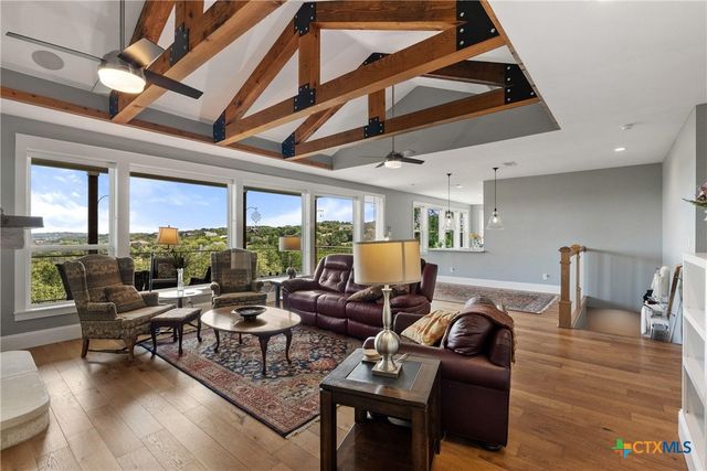 129 Riedel Lane, Canyon Lake, TX 78133