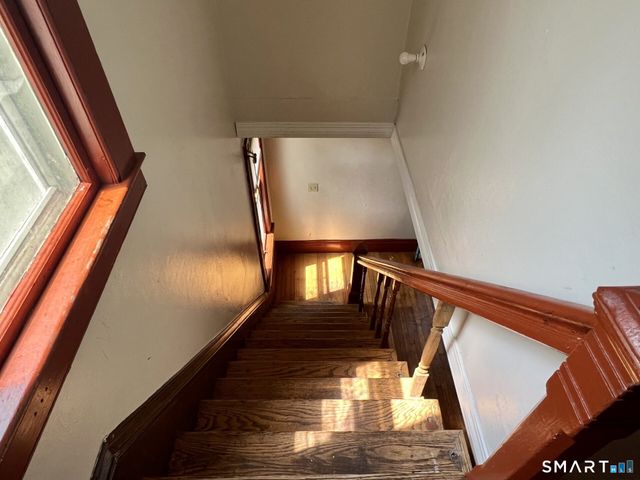 240 Crystal Avenue, New London, CT 06320