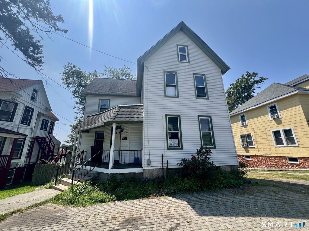 240 Crystal Avenue, New London, CT 06320