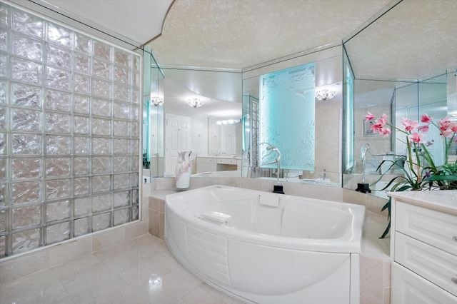 3100 N Ocean Boulevard 1909, Fort Lauderdale, FL 33308