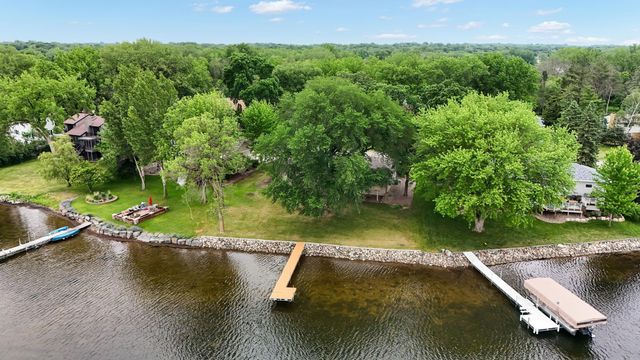 1303 Crystal Lake Road E, Burnsville, MN 55306