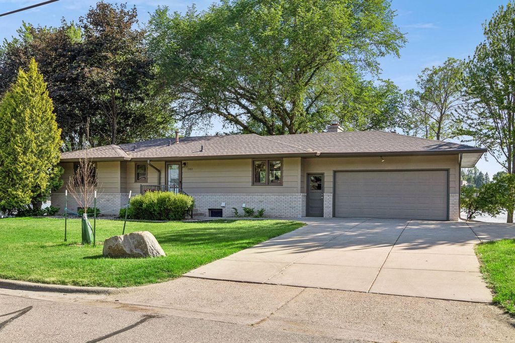 1303 Crystal Lake Road E, Burnsville, MN 55306 — photo 3