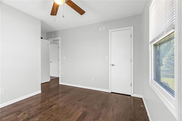 15901 Oakland Avenue, Belton, MO 64012