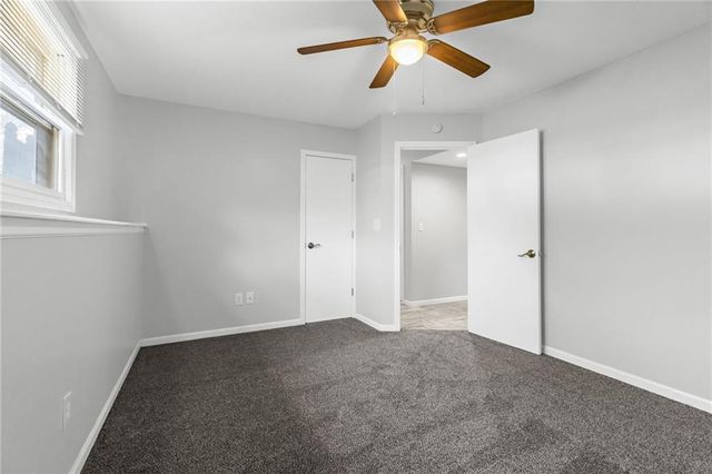 15901 Oakland Avenue, Belton, MO 64012