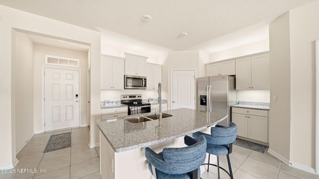 172 REDBUD Road, Palm Coast, FL 32137