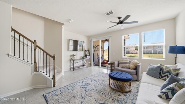 172 REDBUD Road, Palm Coast, FL 32137