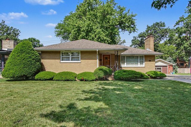 8510 Crestwood Avenue, Munster, IN 46321