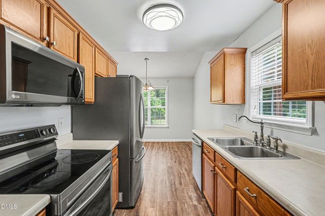 191 Duck Pond Lane, Clayton, NC 27520