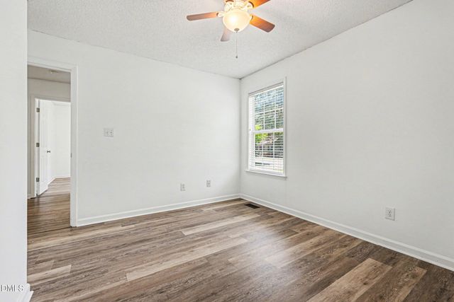 191 Duck Pond Lane, Clayton, NC 27520