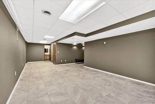 6589 Oak Hill Manor, Glen Carbon, IL 62034