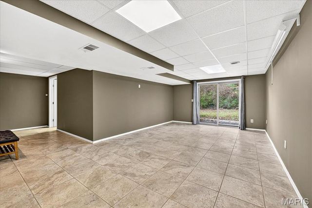 6589 Oak Hill Manor, Glen Carbon, IL 62034