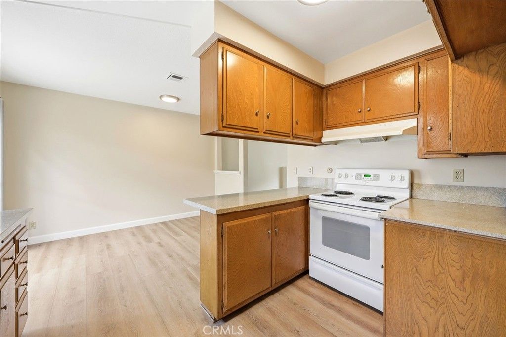 Image 15 of property listing at 1447 Sycamore, Tustin, CA 92780