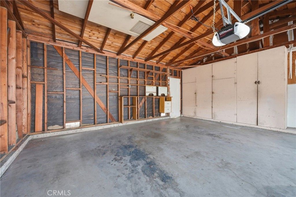 Image 30 of property listing at 1447 Sycamore, Tustin, CA 92780