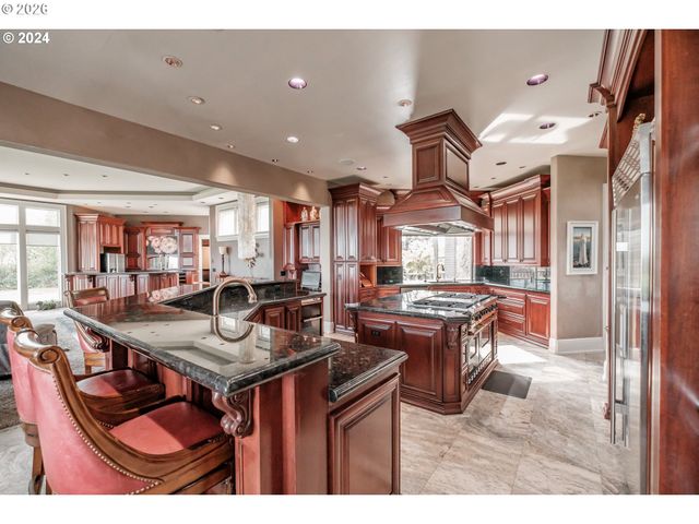 2554 COLE Rd, Salem, OR 97306