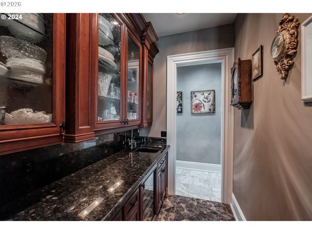 2554 COLE Rd, Salem, OR 97306