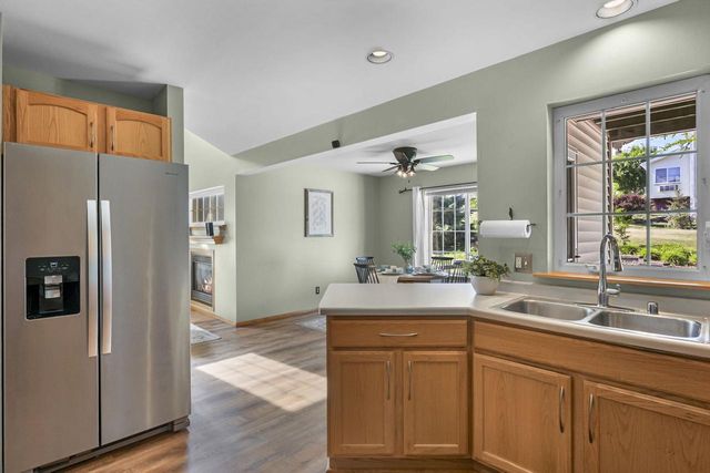 2234 Buckingham Road, Stoughton, WI 53589