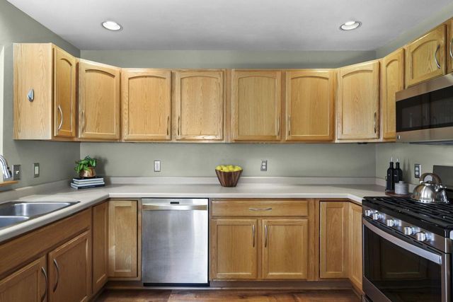 2234 Buckingham Road, Stoughton, WI 53589