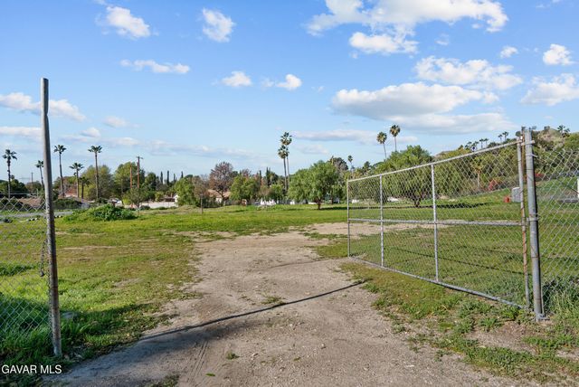 0 Foothill Boulevard, Sylmar, CA 91342