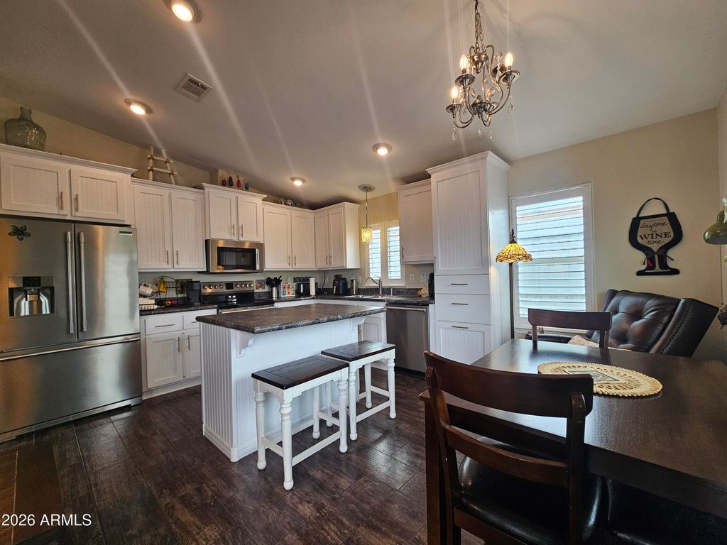 650 N Hawes Road 3711, Mesa, AZ 85207 — photo 2