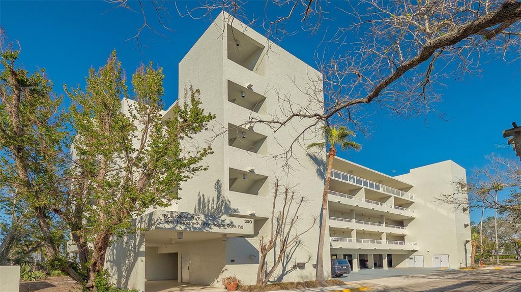 250 SANDS POINT ROAD 5101, Longboat Key, FL 34228