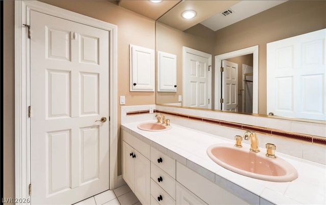 2202 Chatsworth Court, Henderson, NV 89074