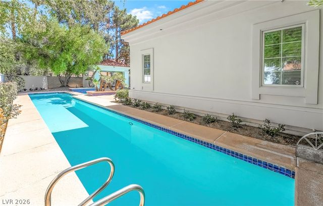 2202 Chatsworth Court, Henderson, NV 89074