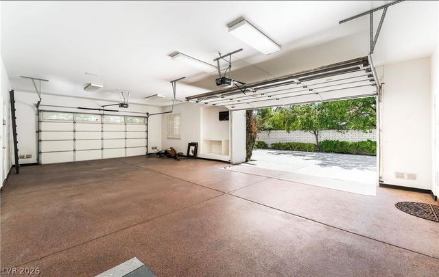 2202 Chatsworth Court, Henderson, NV 89074