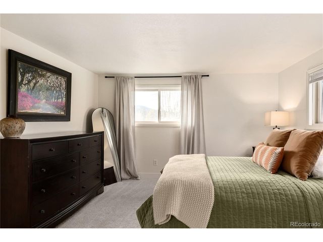 29176 Little Big Horn Dr, Evergreen, CO 80439