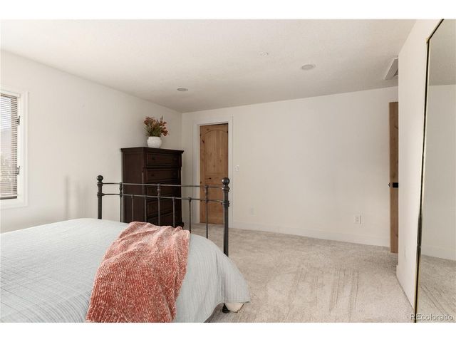 29176 Little Big Horn Dr, Evergreen, CO 80439