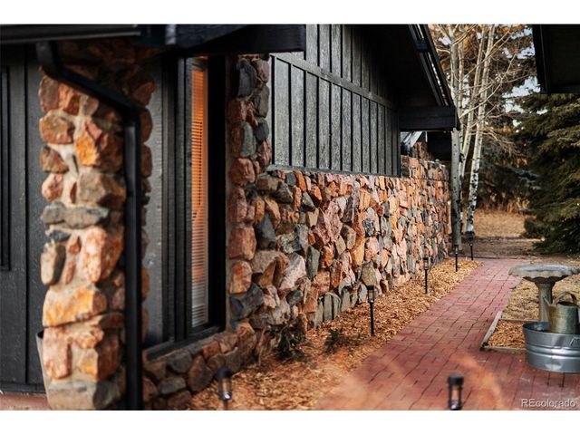 29176 Little Big Horn Dr, Evergreen, CO 80439