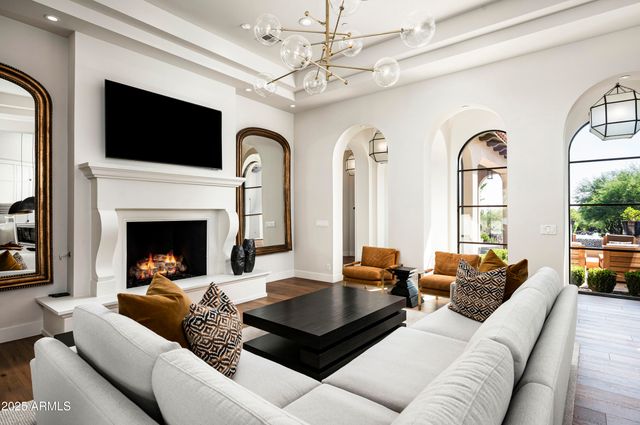 19979 N 102ND Place 1137, Scottsdale, AZ 85255